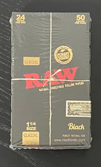 Raw Classic BLACK Natural Unrefined Rolling papers1 1/4